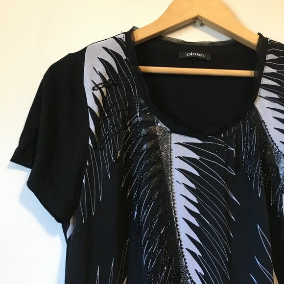 Olsen Europe Beadwork and Sequin Feather Print Black Tee - Picture 5 of 16